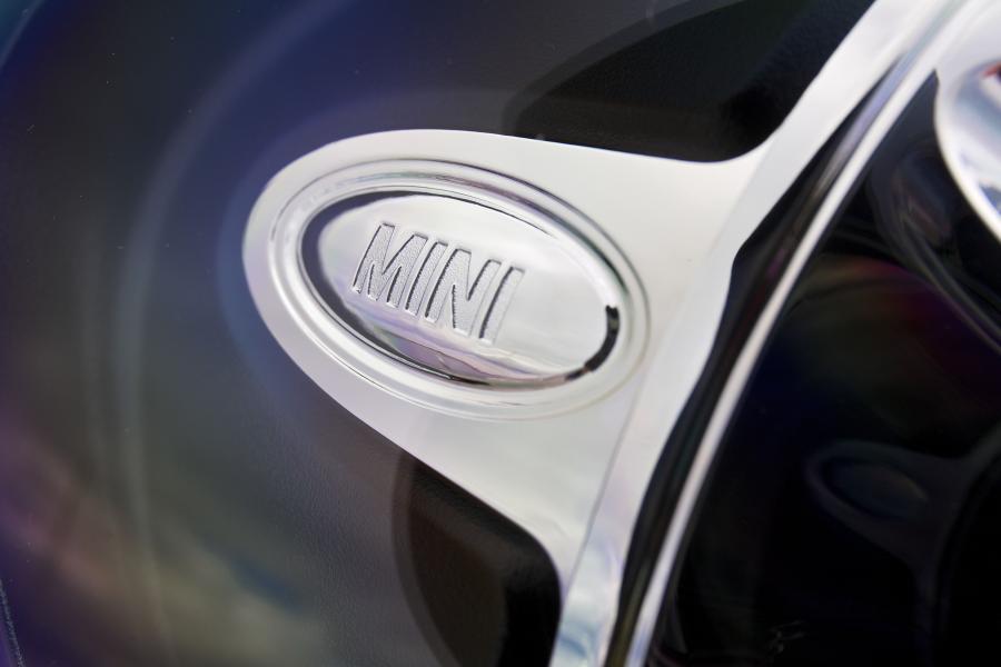  Mini Paceman Cooper S 2013 года  (UK) (фото 18 из 177)